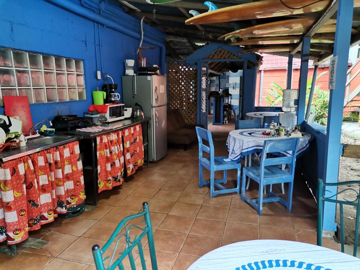 Hostel Antorchas Dominical Buitenkant foto
