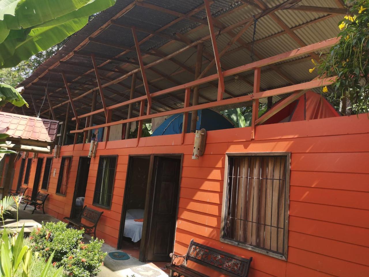 Hostel Antorchas Dominical Buitenkant foto